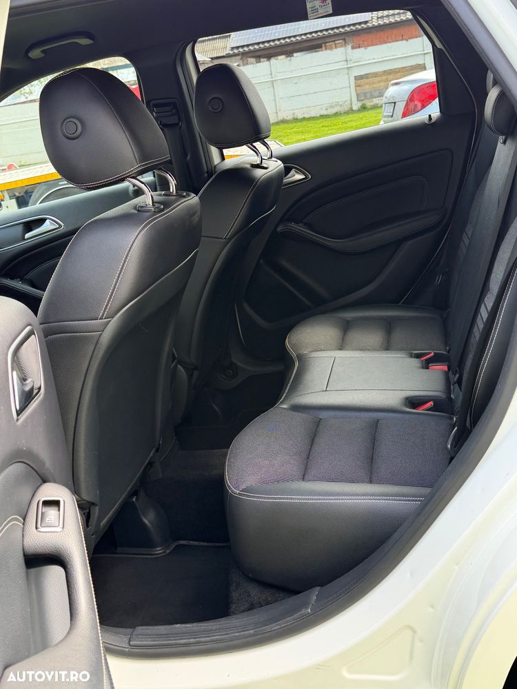 Mercedes-Benz B 180 d 7G-DCT Urban - 12