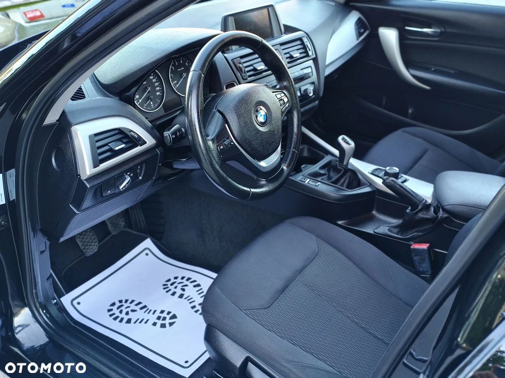 BMW Seria 1 116i Sport Line - 25