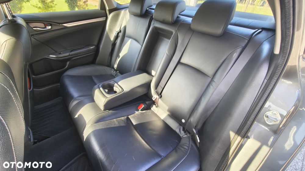 Honda Civic 1.5 T Executive - 9