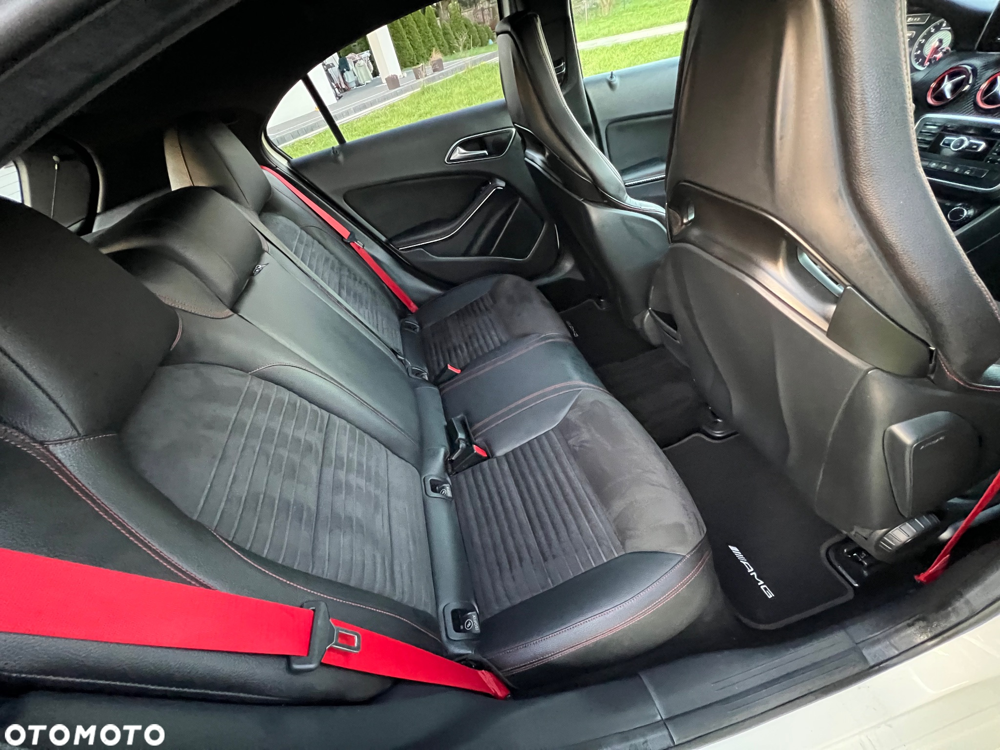 Mercedes-Benz Klasa A 45 AMG 4-Matic - 10
