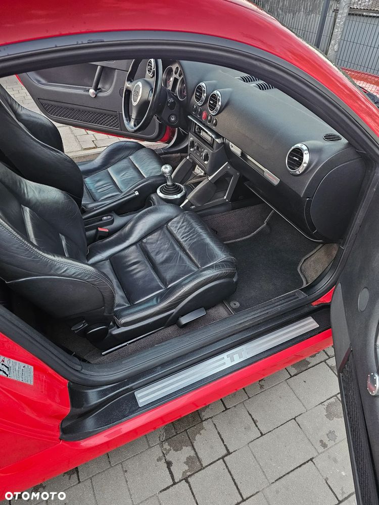 Audi TT Coupé 1.8 T quattro - 9