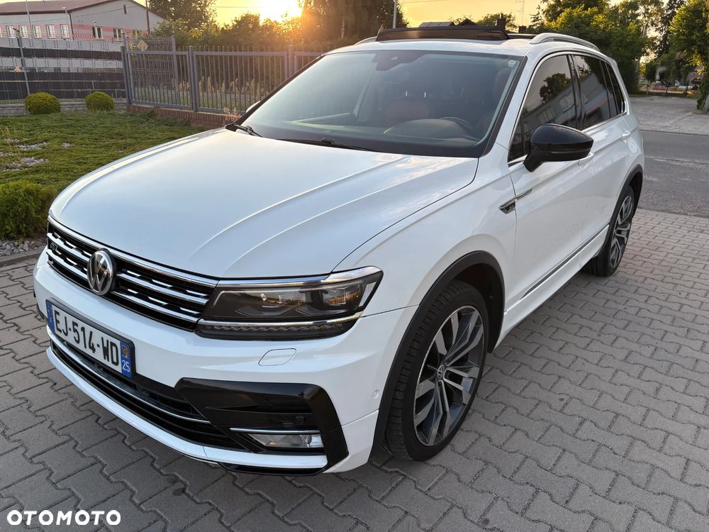 Volkswagen Tiguan - 1