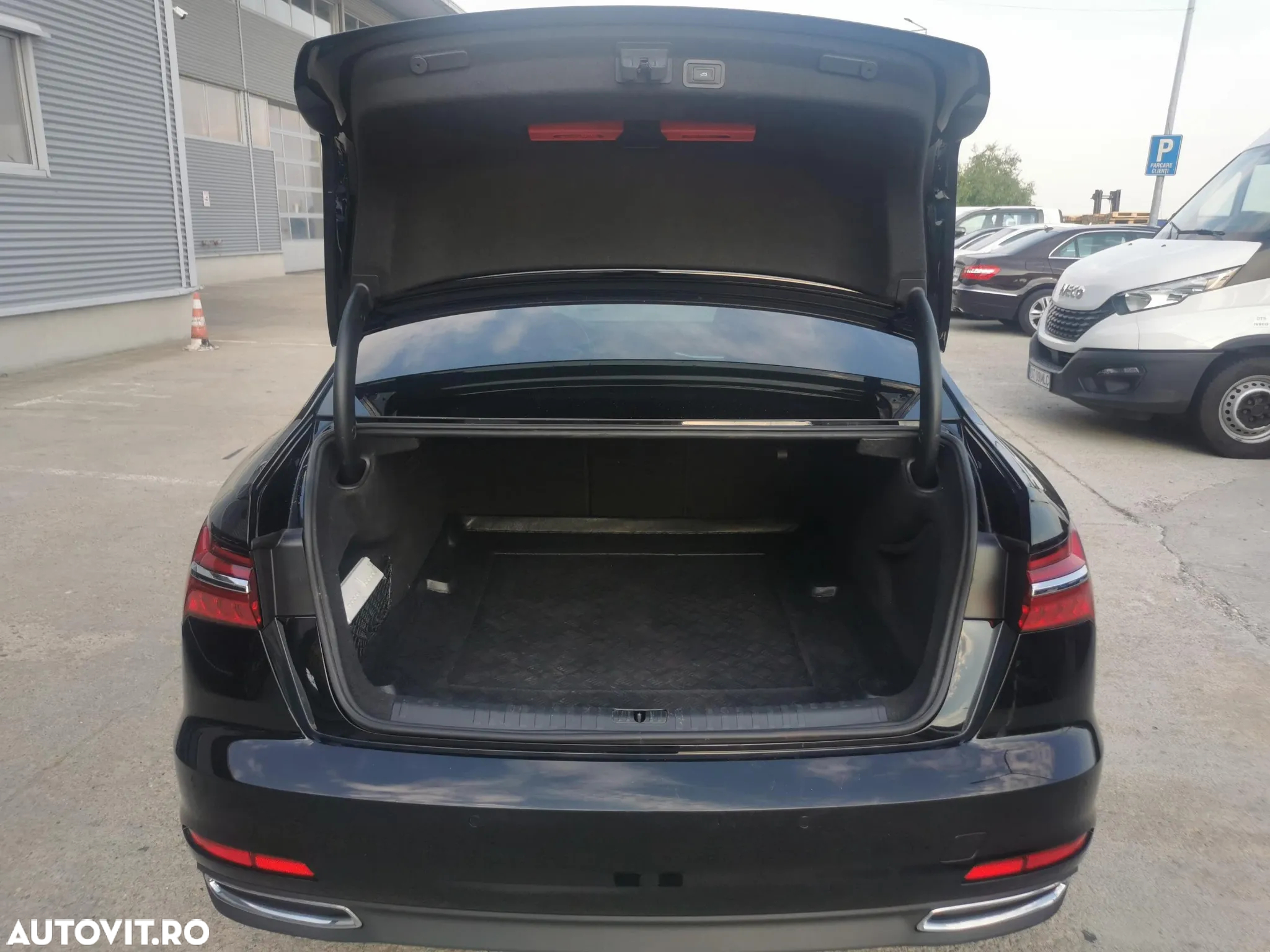 Audi A6 2.0 40 TDI S tronic Basic - 16