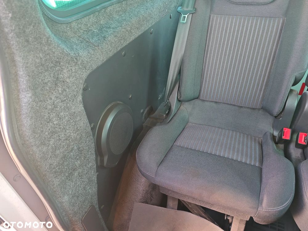 Ford Transit Custom - 11