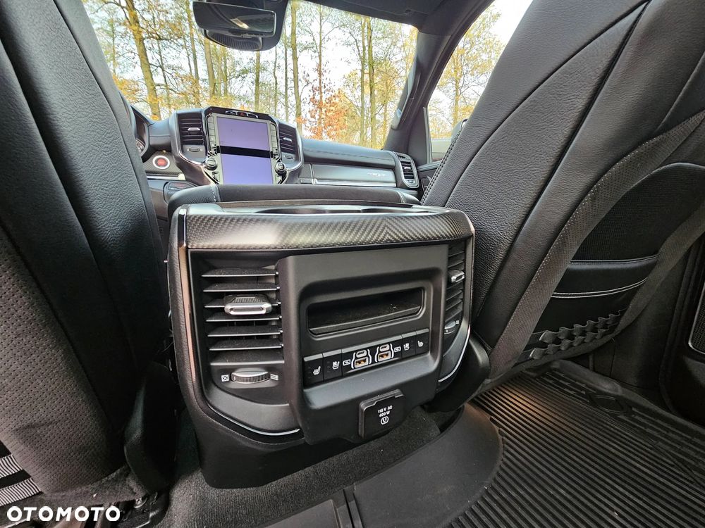 Dodge RAM TRX - 16