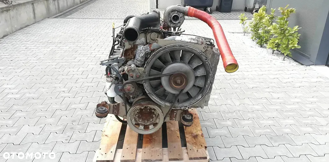 SILNIK DEUTZ BF4M 1013 TURBO 4-cyl 4,8 L 75 kW 13 414 zł netto - 9