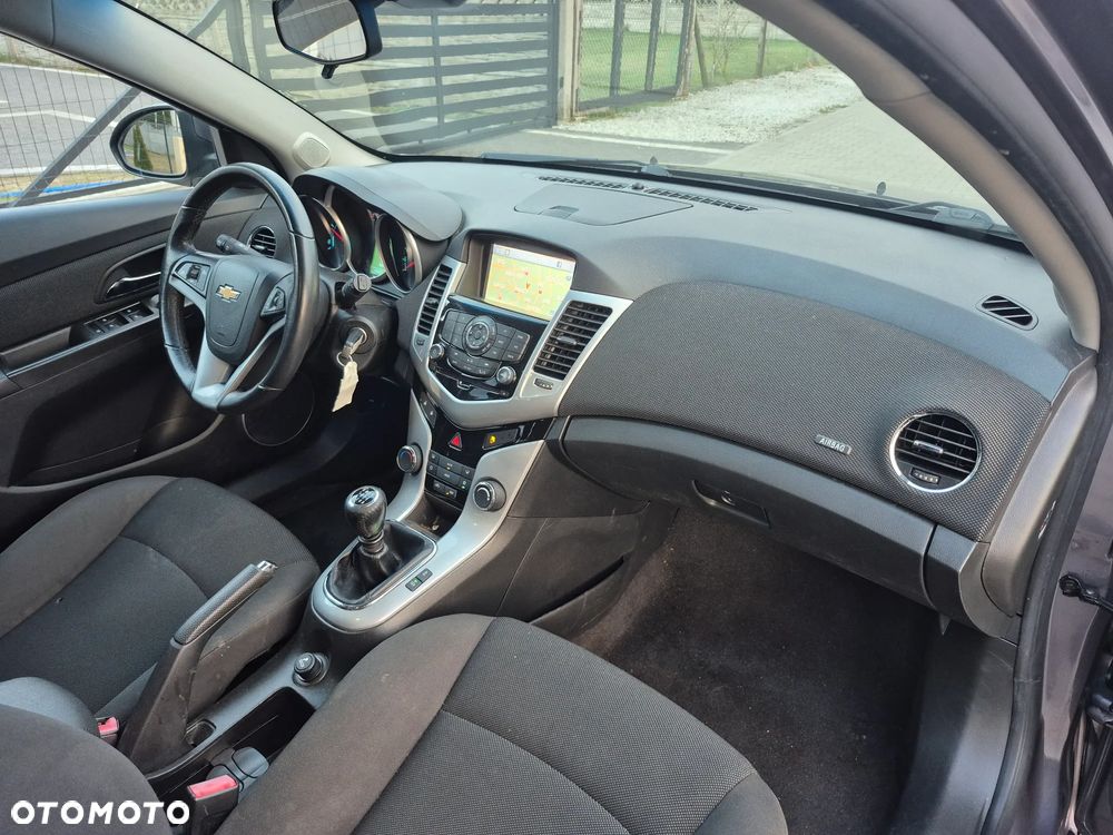 Chevrolet Cruze 1.7TD LT+ - 8