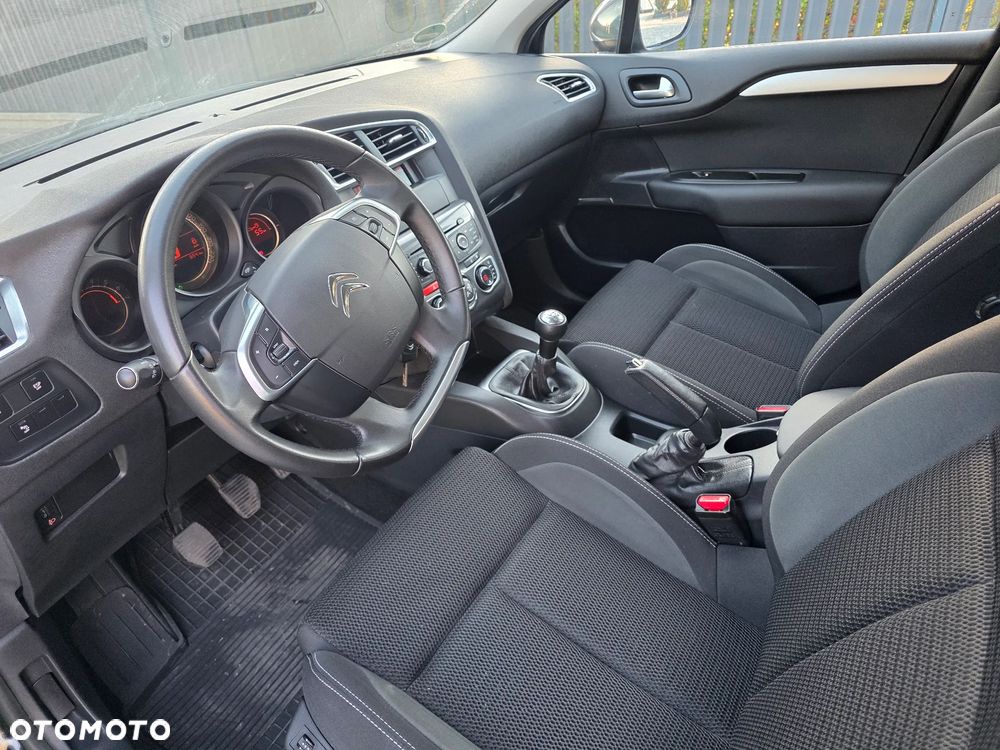 Citroën C4 VTi 120 Exclusive - 6