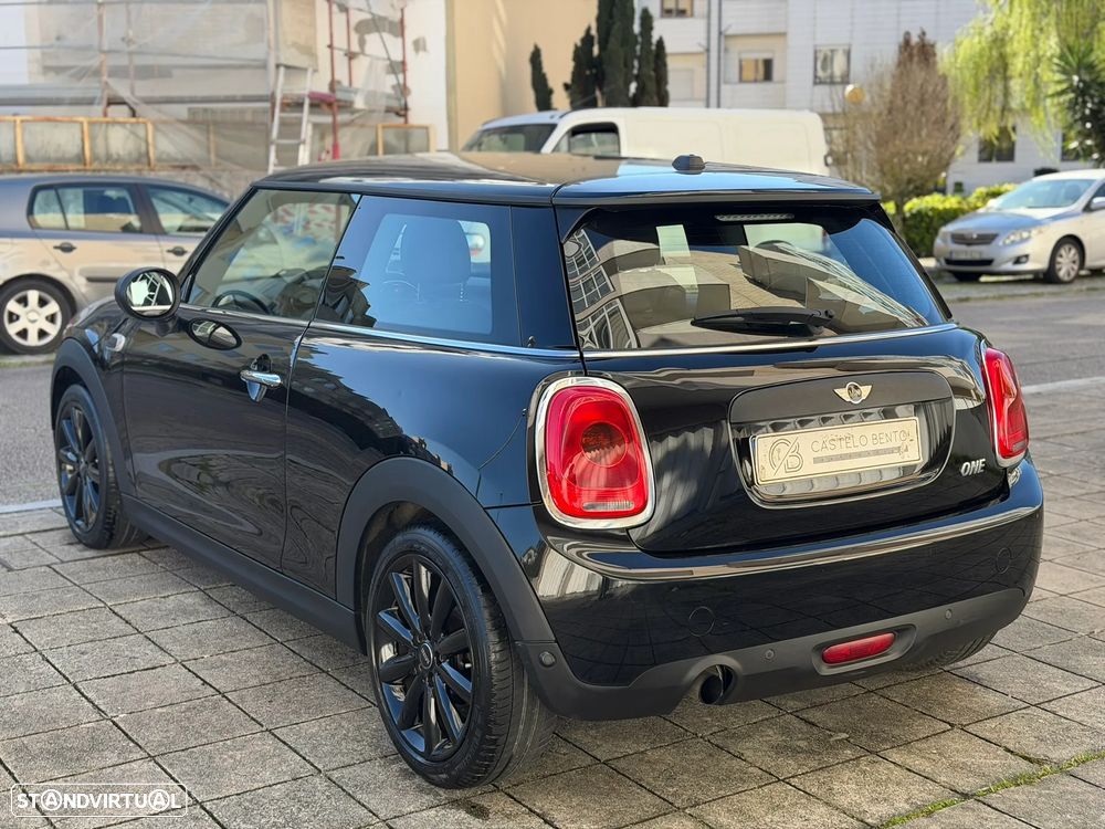 MINI 3 Portas One - 4