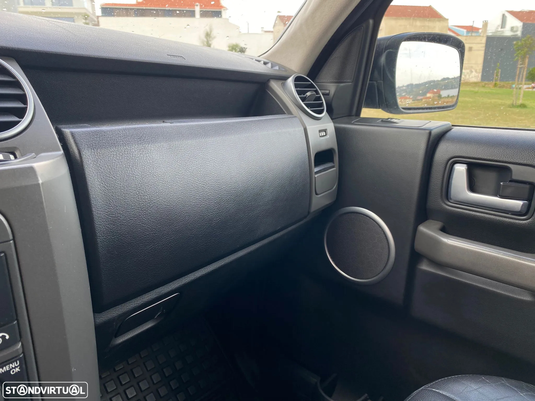 Land Rover Discovery - 18