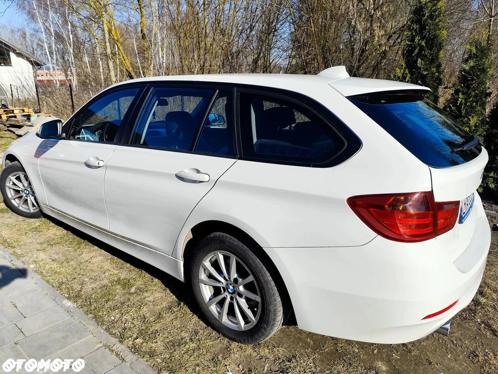 BMW Seria 3 320d - 8