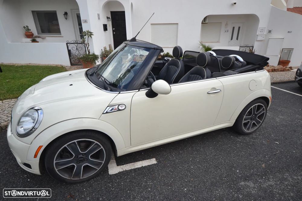 MINI Cabrio Cooper S - 7