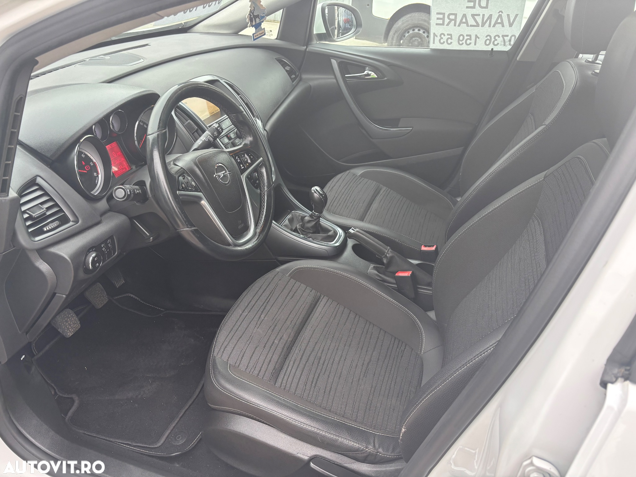 Opel Astra 1.6 CDTI DPF ecoFLEX Sports TourerStart/Stop Edition - 24
