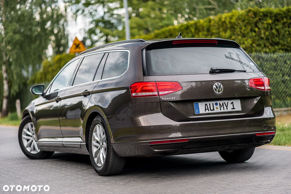 Volkswagen Passat 2.0 TDI BMT Comfortline DSG - 11