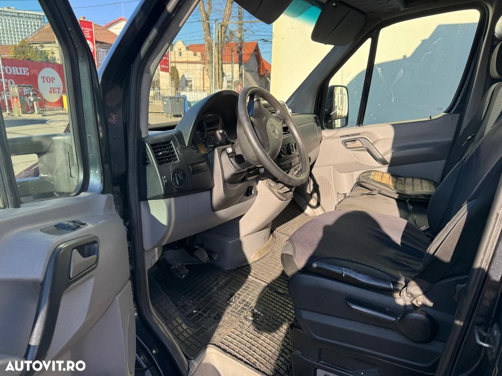 Mercedes-Benz Sprinter - 8