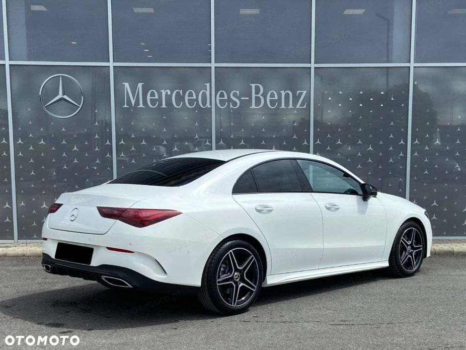 Mercedes-Benz CLA - 4