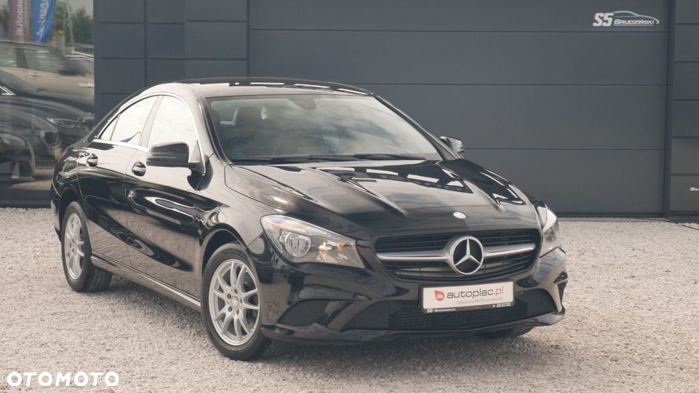 Mercedes-Benz CLA - 2