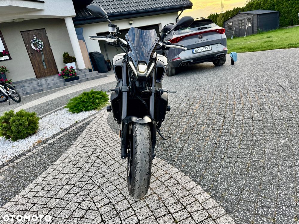 Yamaha MT - 7