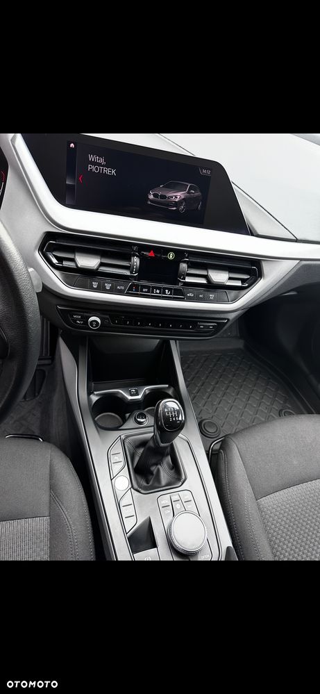 BMW Seria 1 118i Advantage - 9