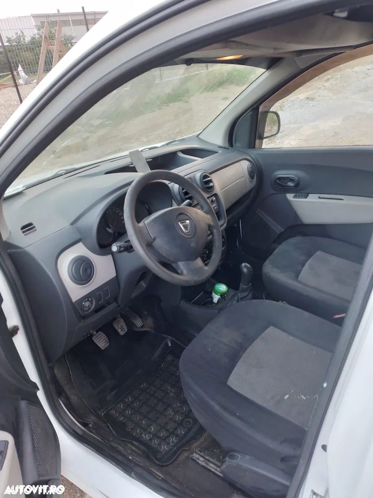 Dacia Dokker - 5