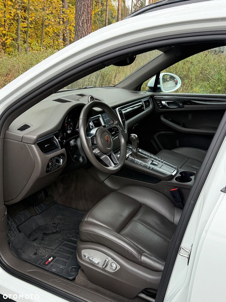 Porsche Macan Standard - 6