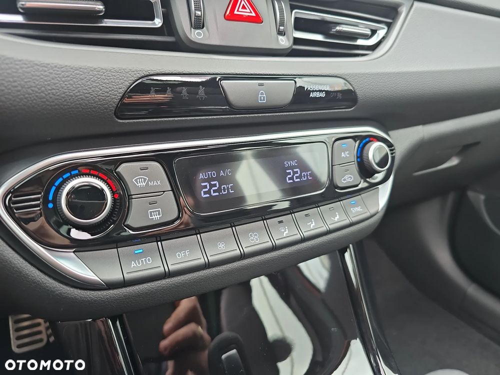 Hyundai i30 1.6 T-GDI DCT N Line - 25