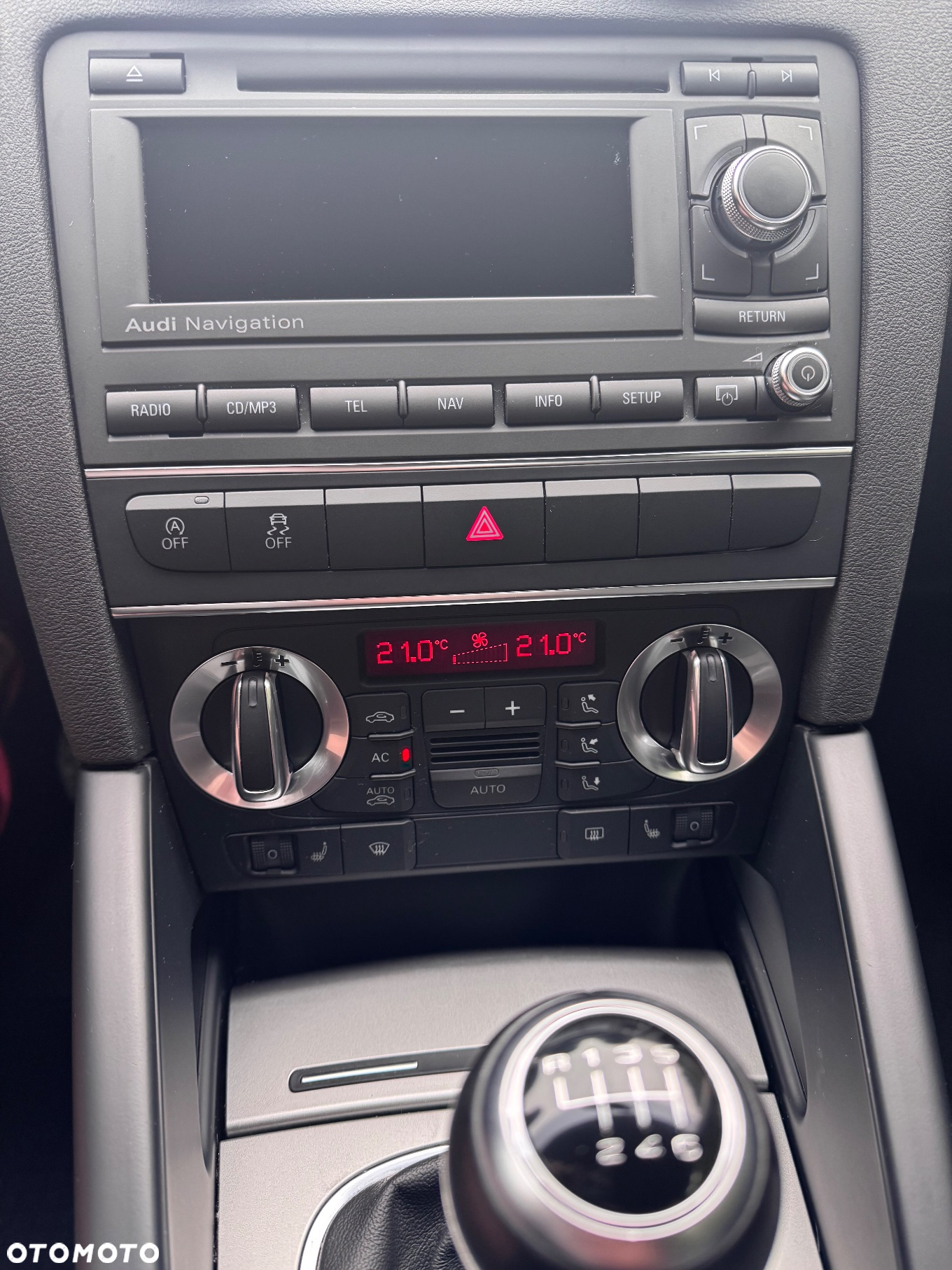 Audi A3 2.0 TDI Sportback DPF Ambiente - 29