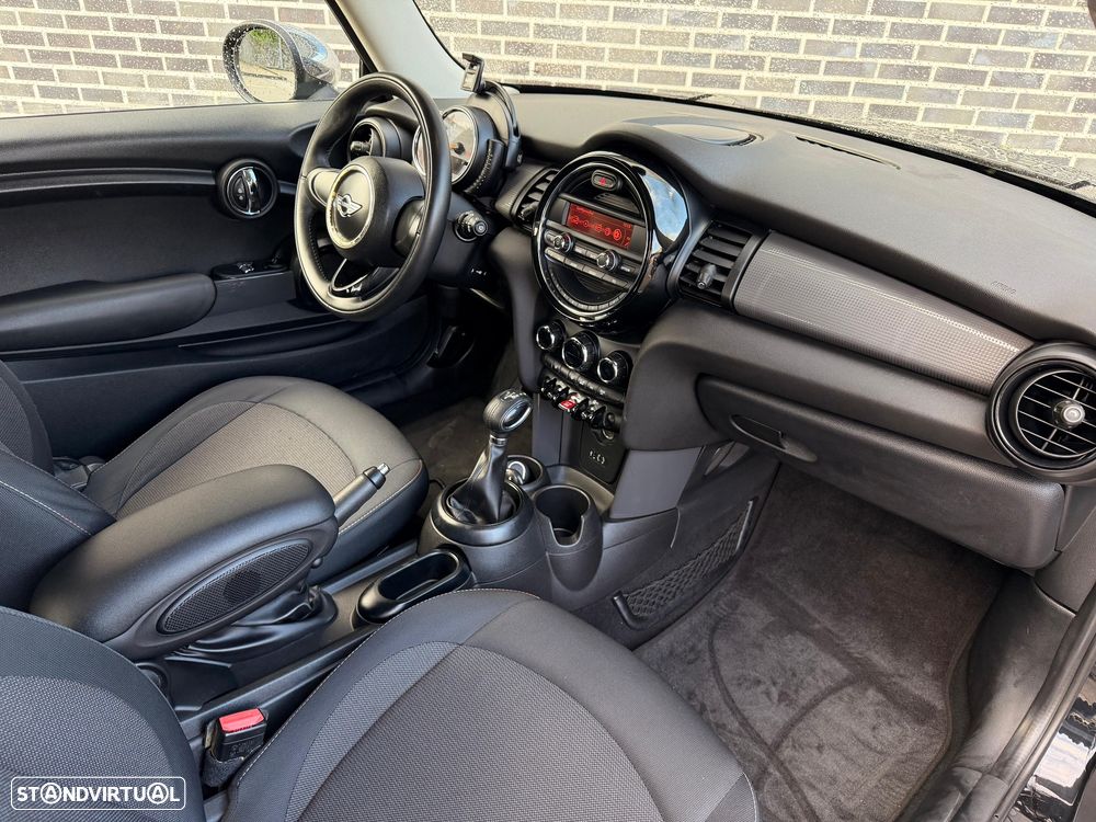 MINI 3 Portas Cooper D Aut. Seven - 10