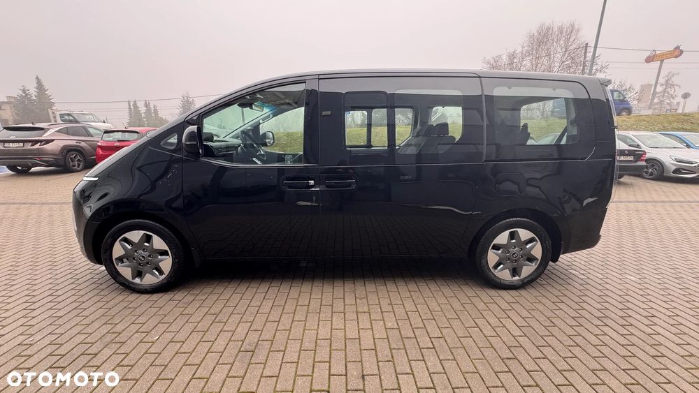 Hyundai Staria 1.6 T-GDI HEV Smart Business - 2