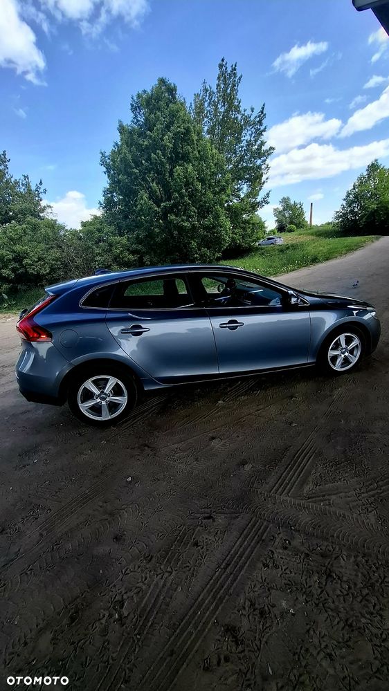 Volvo V40 D4 Kinetic - 1