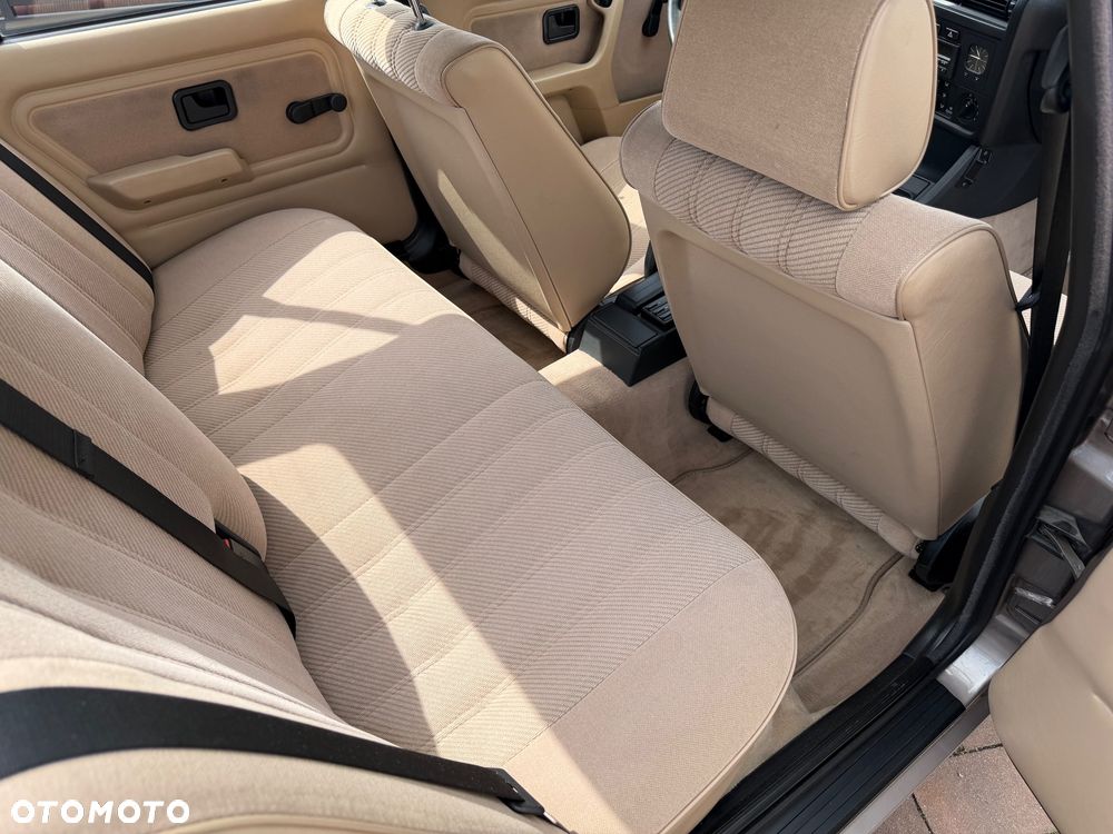 BMW Seria 3 - 9