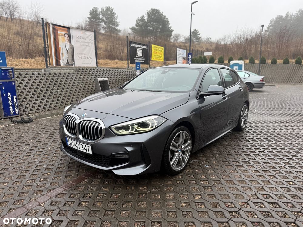 BMW Seria 1 118i - 1