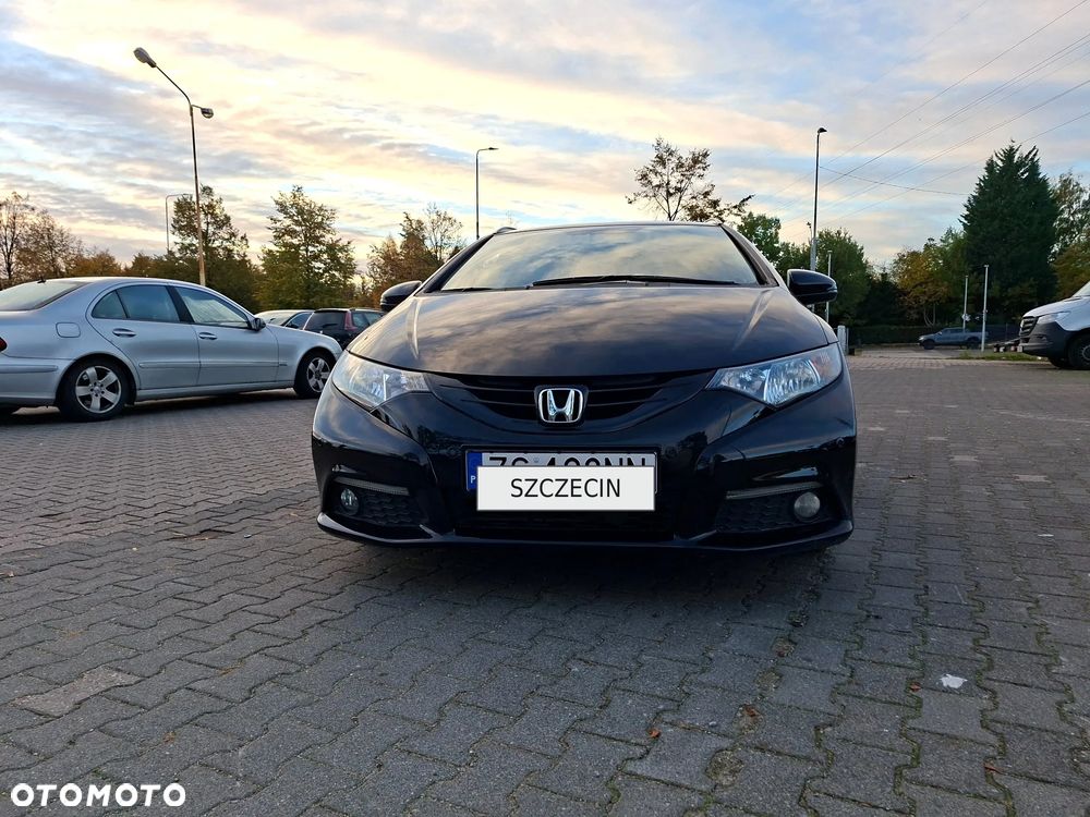 Honda Civic 2014 photo 2