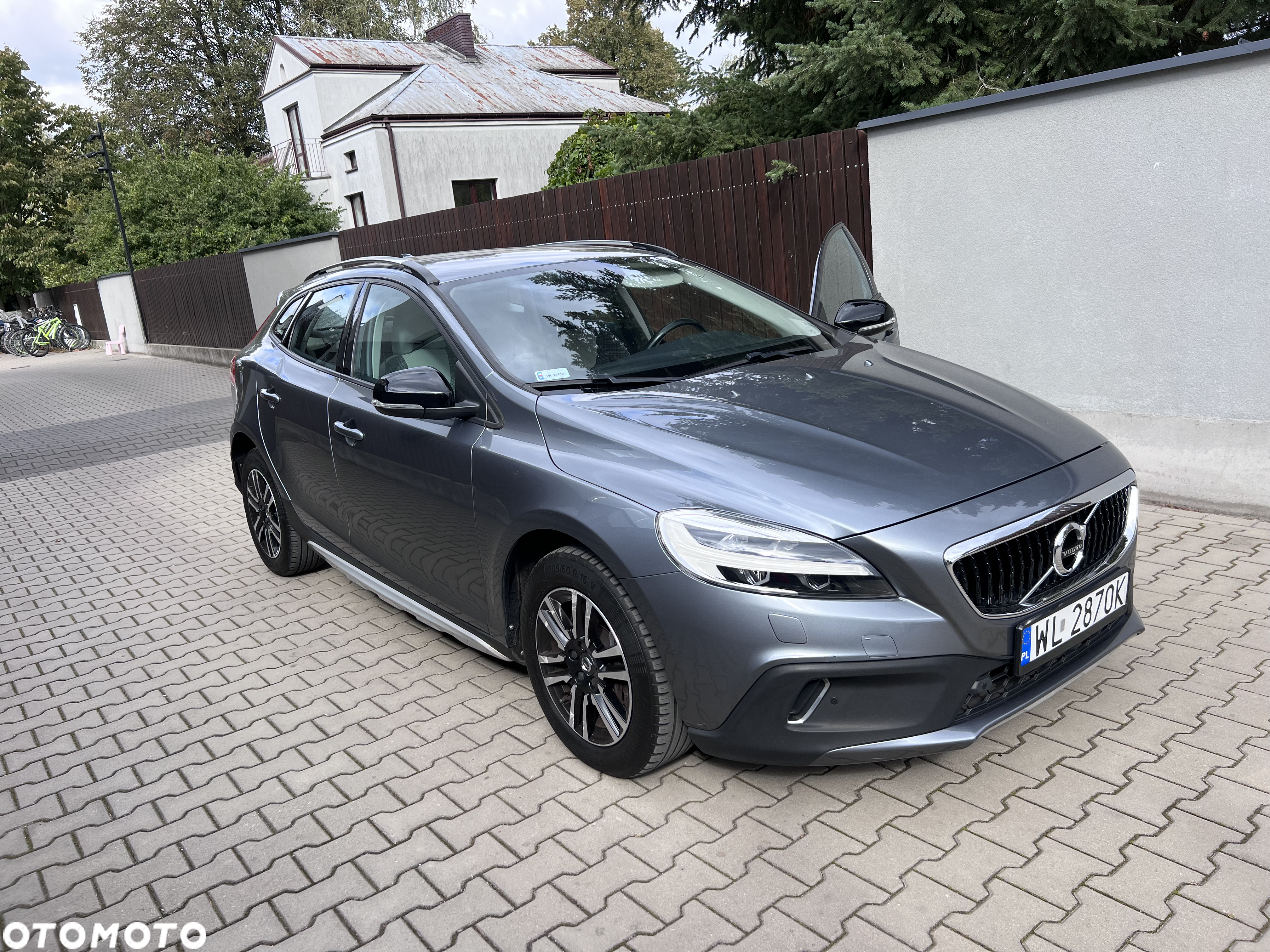 Volvo V40 T3 Drive-E Momentum - 5
