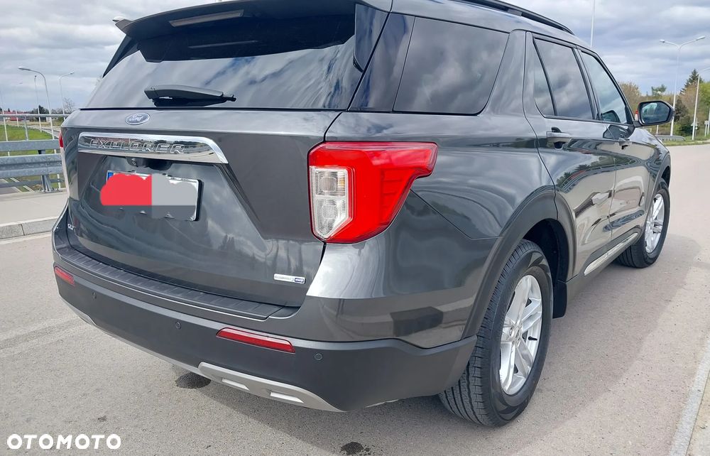 Ford Explorer - 5