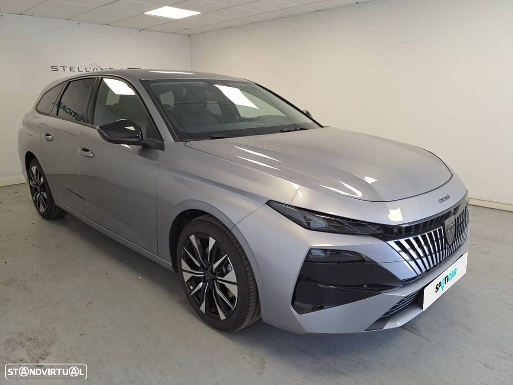 Peugeot 308 SW 1.2 Hybrid Allure e-DCS6 — photo 3