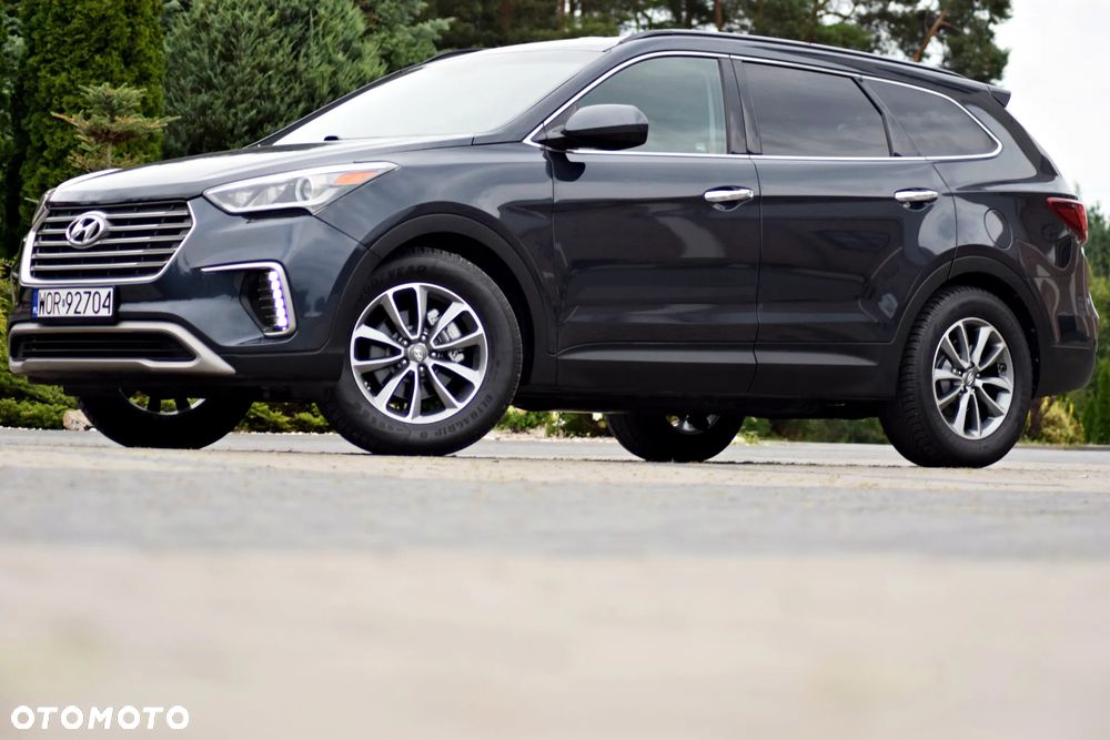 Hyundai Santa Fe - 4