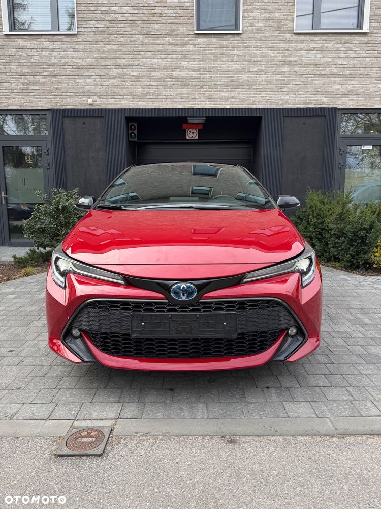 Toyota Corolla 1.8 Hybrid Team Deutschland - 2