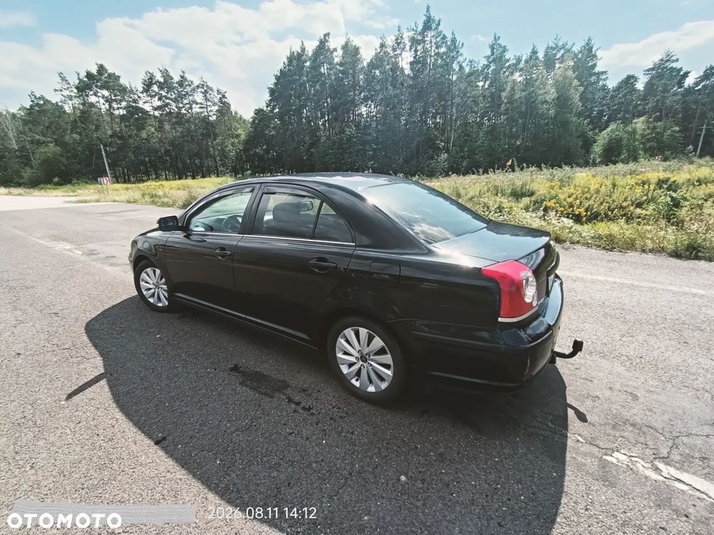 Toyota Avensis 2.0 D-4D Sol - 6