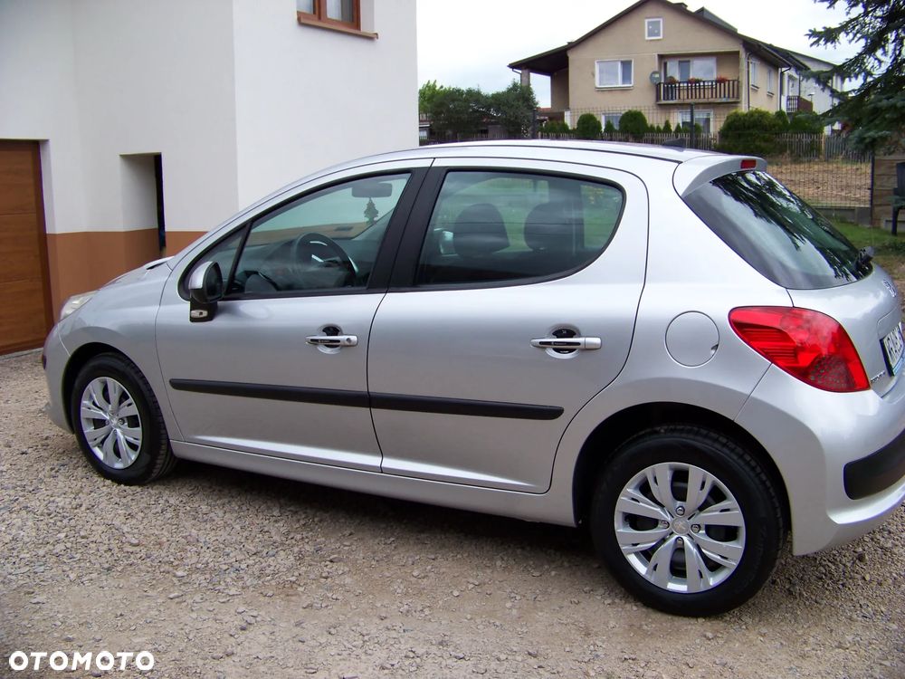 Peugeot 207 1.4 Trendy - 5