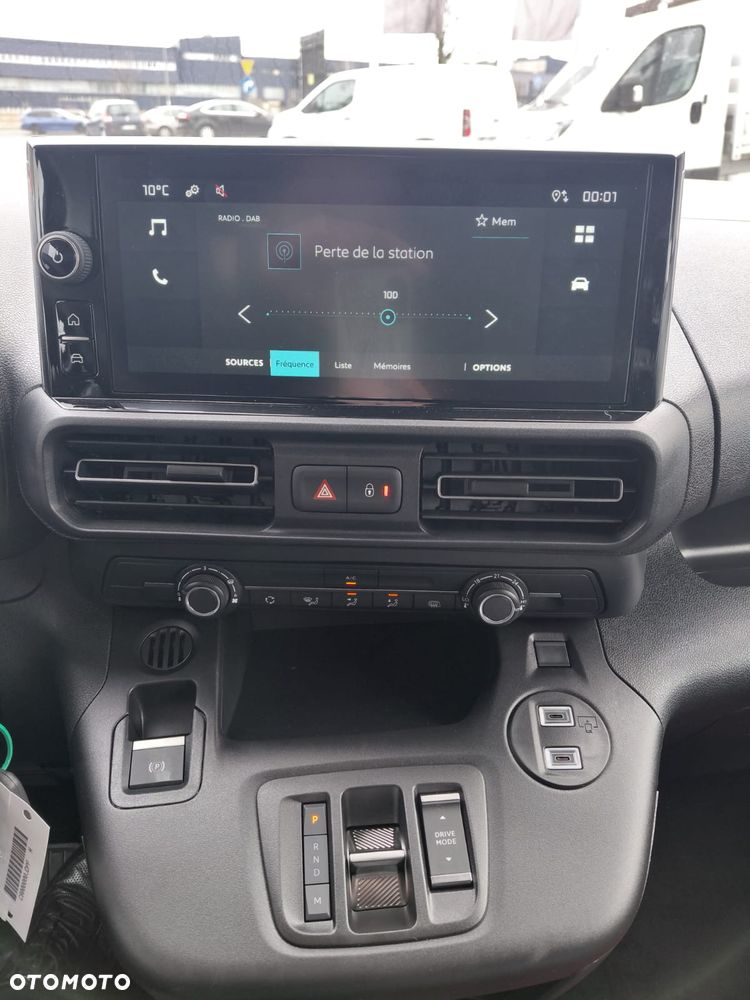 Citroën BERLINGO - 11