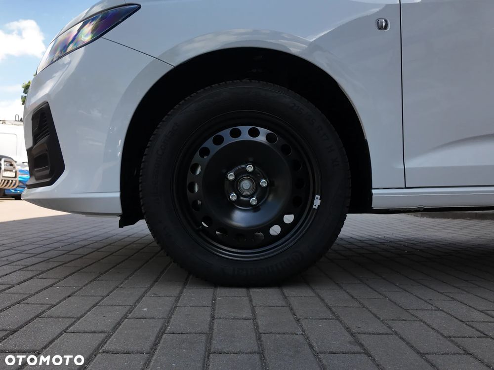 Ford Transit Connect - 13