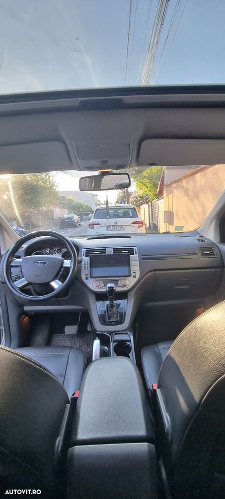 Ford Kuga 2.0 TDCi 4WD Powershift Titanium - 5