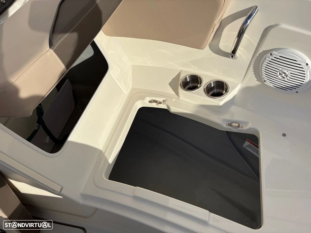 Bayliner V20 OB - 26