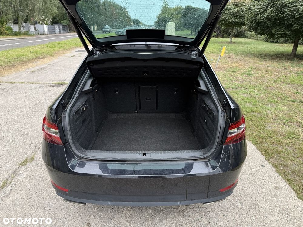 Skoda Superb 2.0 TSI 4x4 L&K DSG - 11