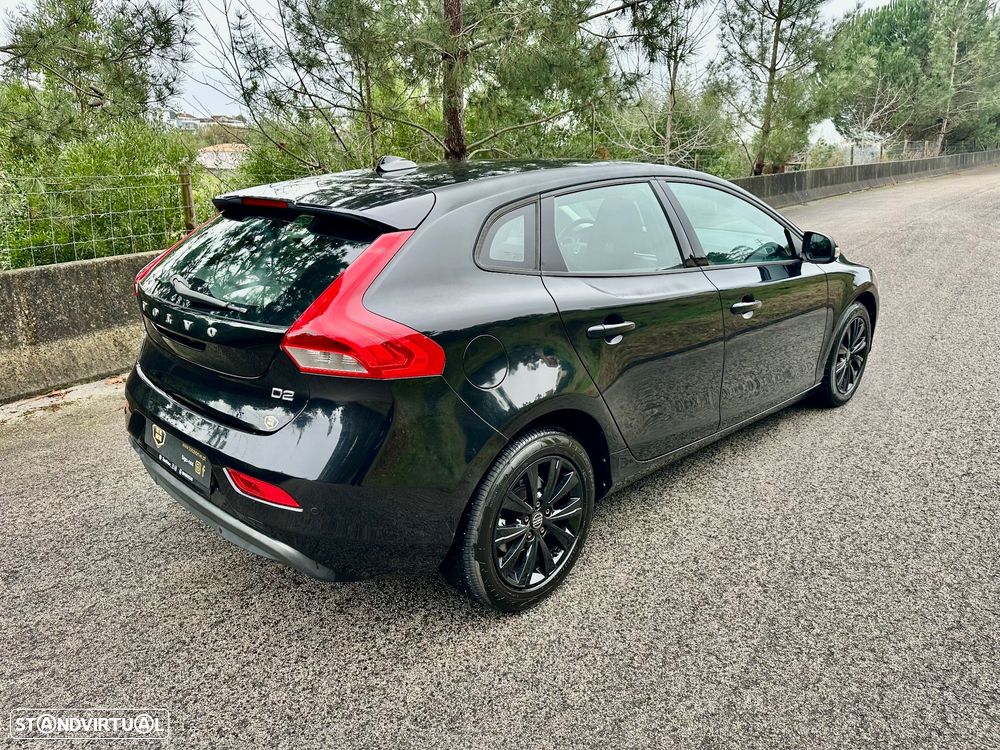 Volvo V40 D2 Kinetic - 6
