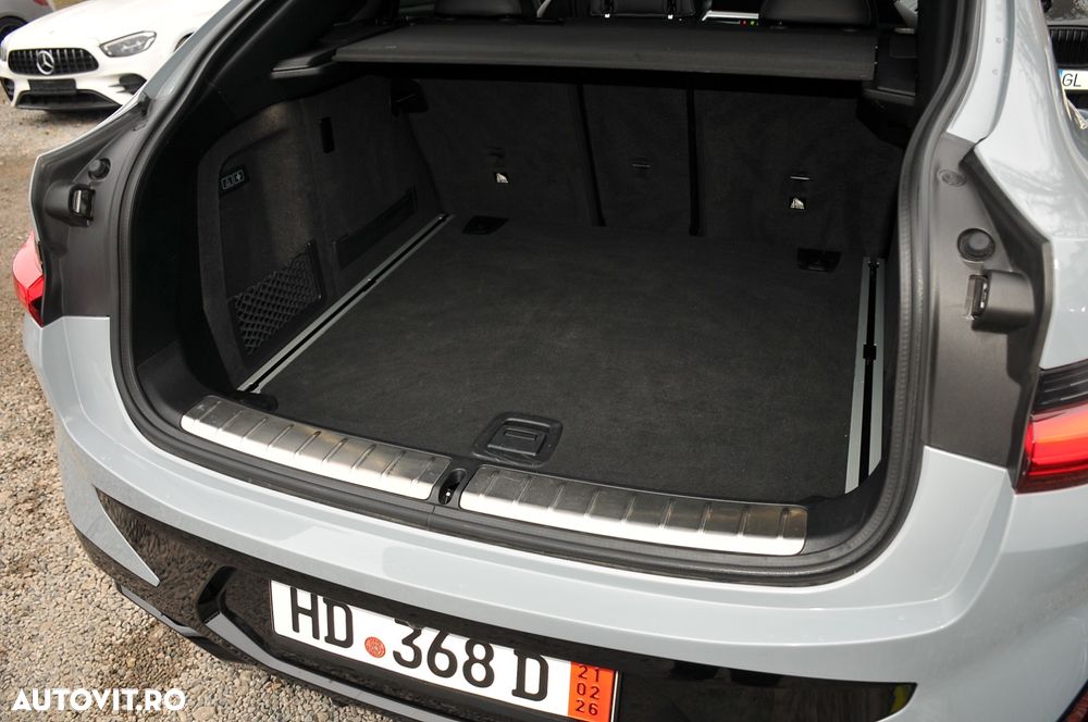 BMW X4 M M40i AT MHEV - 38