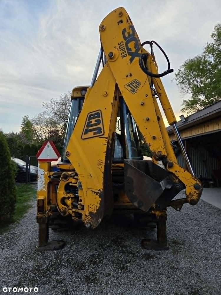 JCB 3CX - 5