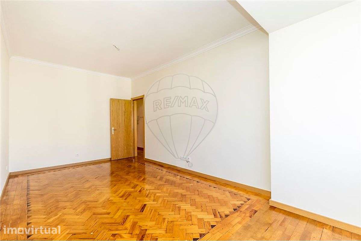 Apartamento T2 para arrendamento - Grande imagem: 3/13