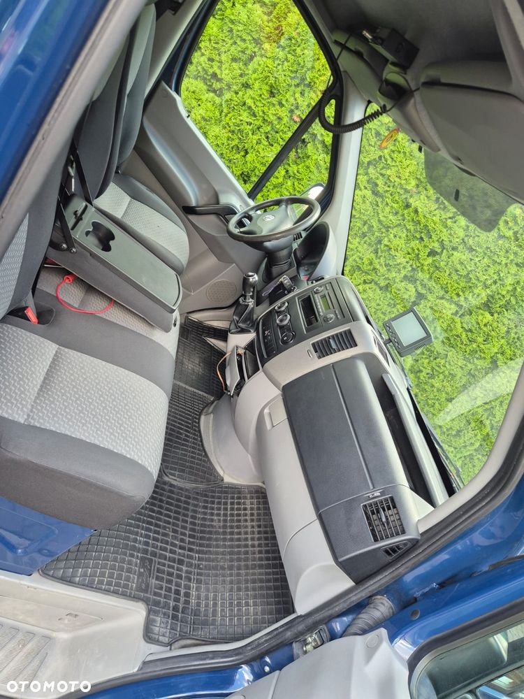 Volkswagen Crafter - 10